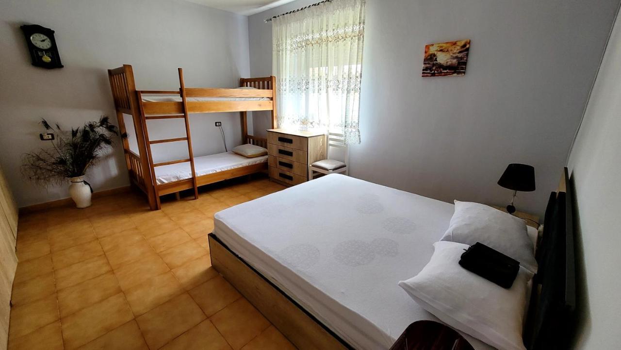 Tuana'S Apartment Shkodër Extérieur photo